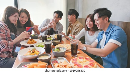 飲み会フリー素材ドットコム