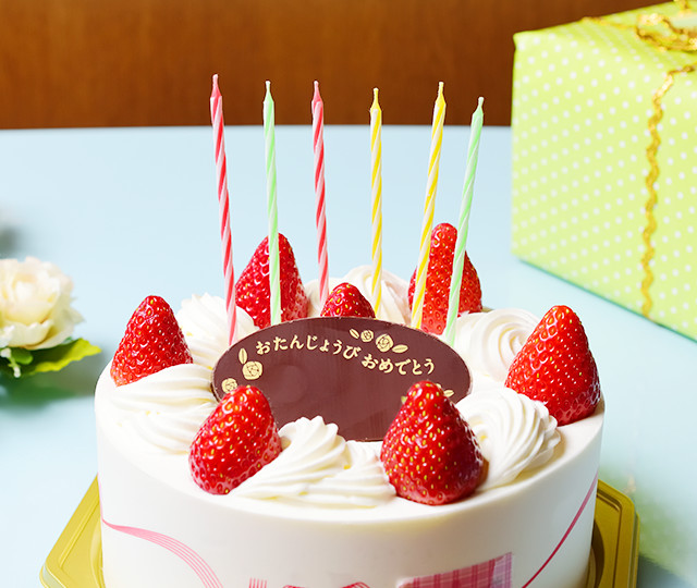 誕生日ケーキお取り寄せ苺たっぷり！人気のショートケーキの通販おすすめランキングベストオイシ