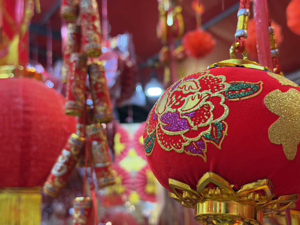 ベトナムカレンダー2025。週は日曜日から始まる。ベクター画像デザイン。ベトナム語」のベクター画像素材 ロイヤリティフリー2233972549Shutterstock