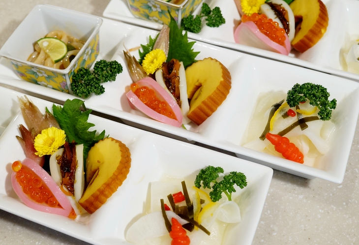 時間がなくてもすぐに作れる！おもてなしサラダのお助けレシピキナリノ