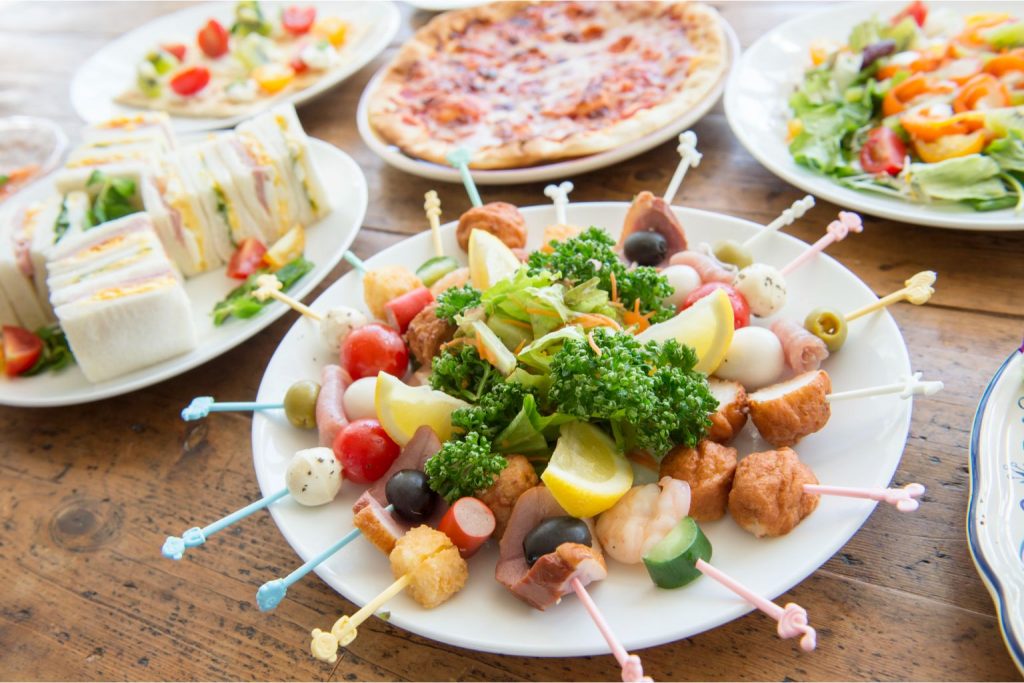 おとなも子どもも楽しめるランチパーティー！もちろん、フルブラも♪ : おうちで家庭科ラボラトリー ～料理と手しごと～