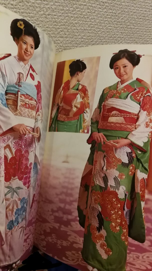 昔の舞妓さん ふき子さん 絞りの振袖姿 可愛い😍 1930年代の写真maikojapantripjapantravelkimonostylekimonogirlgeishagirljapanozashikidancekyotographievintageretro祇園和服祇園甲部宮川町祇園町先斗町着物着物女子京都