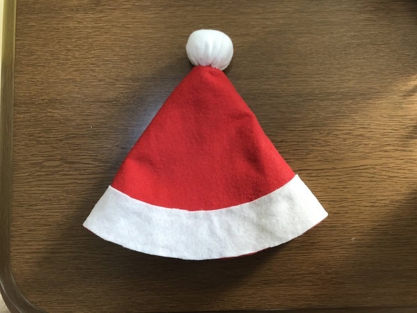 クリスマスの三角フェルト帽子 - 工作キット専門店のイベントバザール