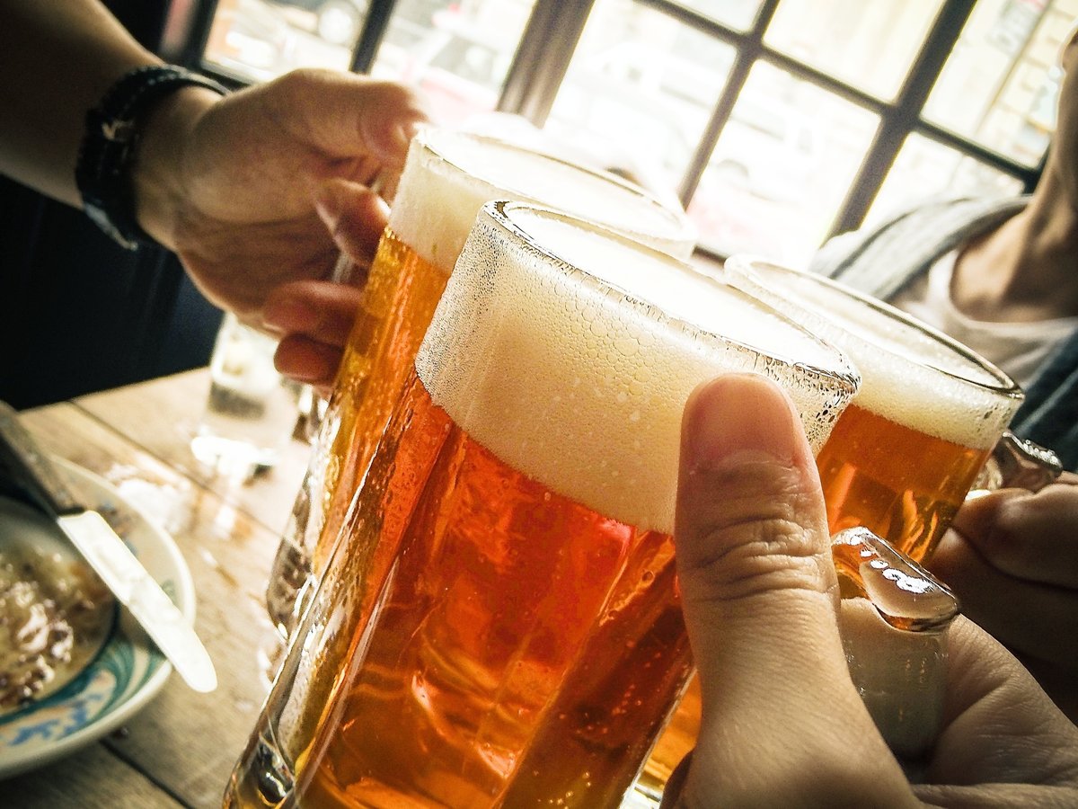 CHEERS -チアーズ 乾杯!- スタンダードTシャツ デザインTシャツ通販 Tシャツトリニティ