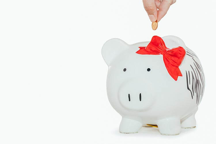 彼氏へのクリスマスプレゼントの予算は？20代・30代・40代の相場＆予算別ギフトを紹介MOOD MARK IDEA ムードマークアイデア