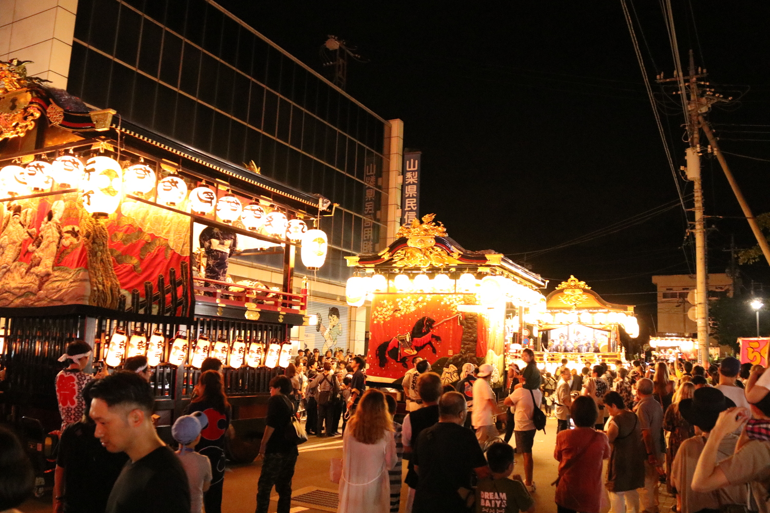 浜松まつり＞ 還暦の貫禄 中区「八幡組」御殿屋台：中日新聞しずおかWeb