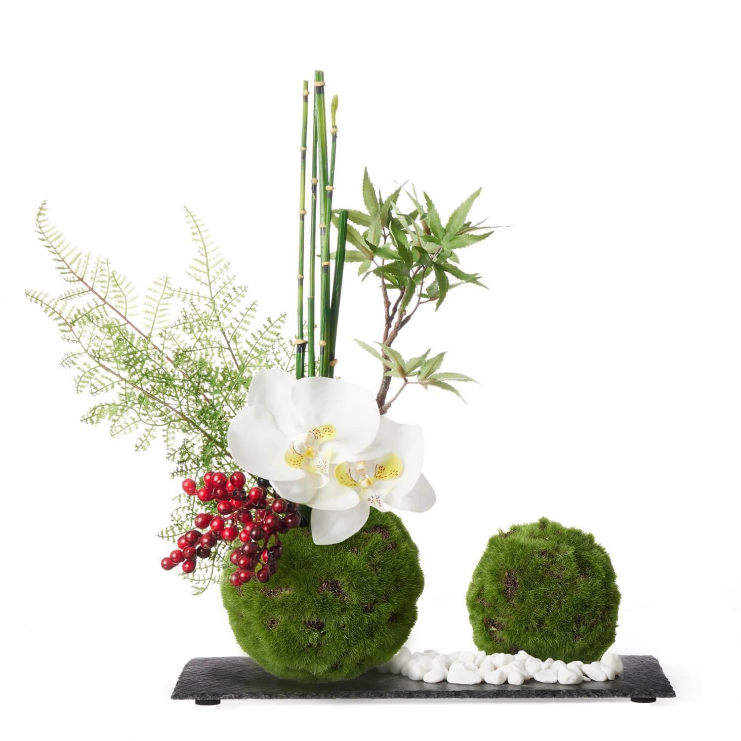 大阪吹田江坂の花屋 フラワーギフトの通信販売お正月飾り おしゃれな花のアレンジメント