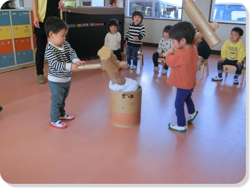 お正月遊び 令和３ 2021 年１月15日幼稚園型認定こども園 上谷学園 幸幼稚園西宮市 さちようちえん