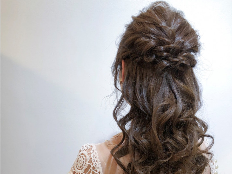 ボブ編 お呼ばれにぴったりなヘアアレンジ5選♪結婚式・二次会・パーティーにおすすめ！4yuuu