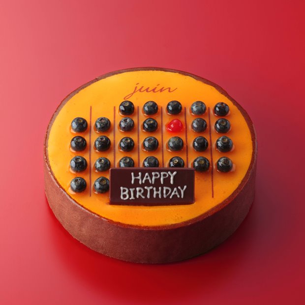 カレンダーケーキ 燃える オーダーTikTok