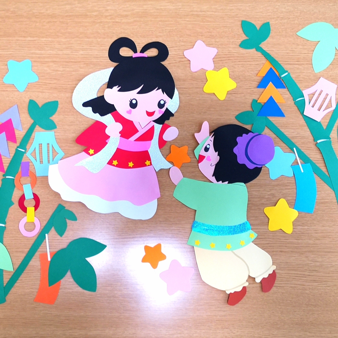 七夕の壁面装飾大泉保育福祉専門学校 群馬県 ,保育士,介護福祉士養成,実務者研修