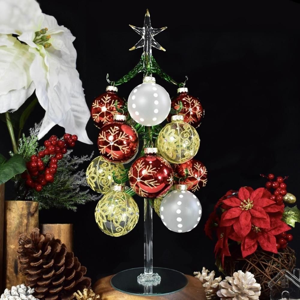 ガラス細工のきらめくクリスマスツリーの写真素材71548363- PIXTA