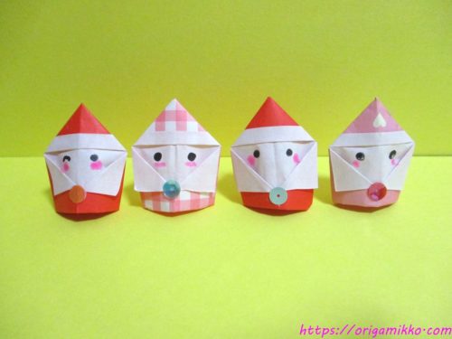 折り紙サンタクロースとトナカイとクリスマスツリ