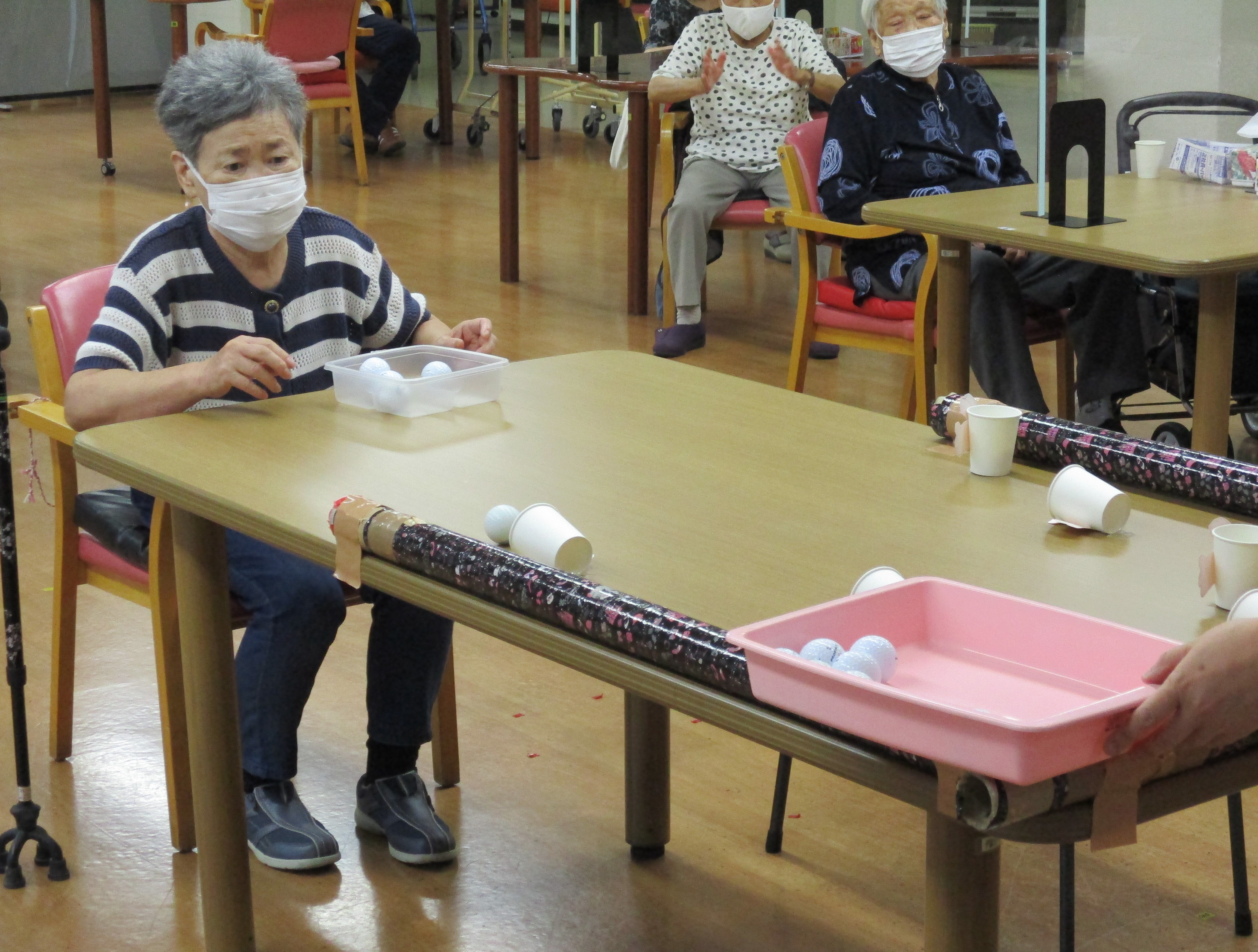 ♪月見団子ゲーム🎶 - 社会福祉法人あそか会 老人福祉施設