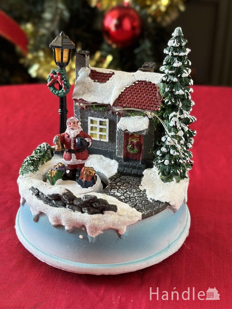 かわいいクリスマスツリーとサンタクロースのイラスト素材無料ダウンロード IllustCute