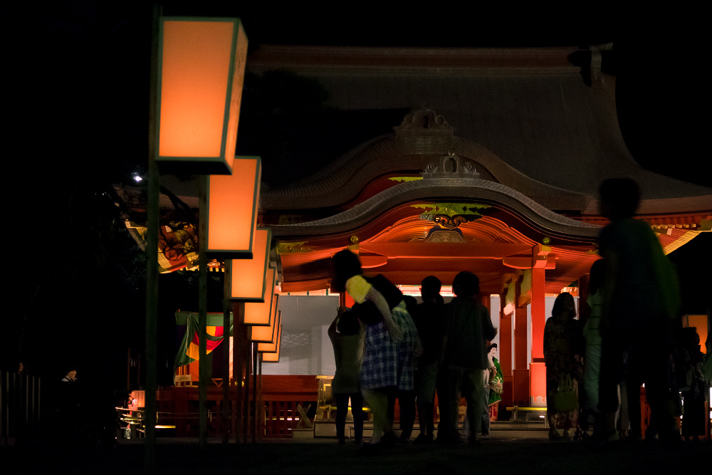 鎌倉市 2025年 鶴岡八幡宮 ぼんぼり祭 8月6日～9日開催湘南人