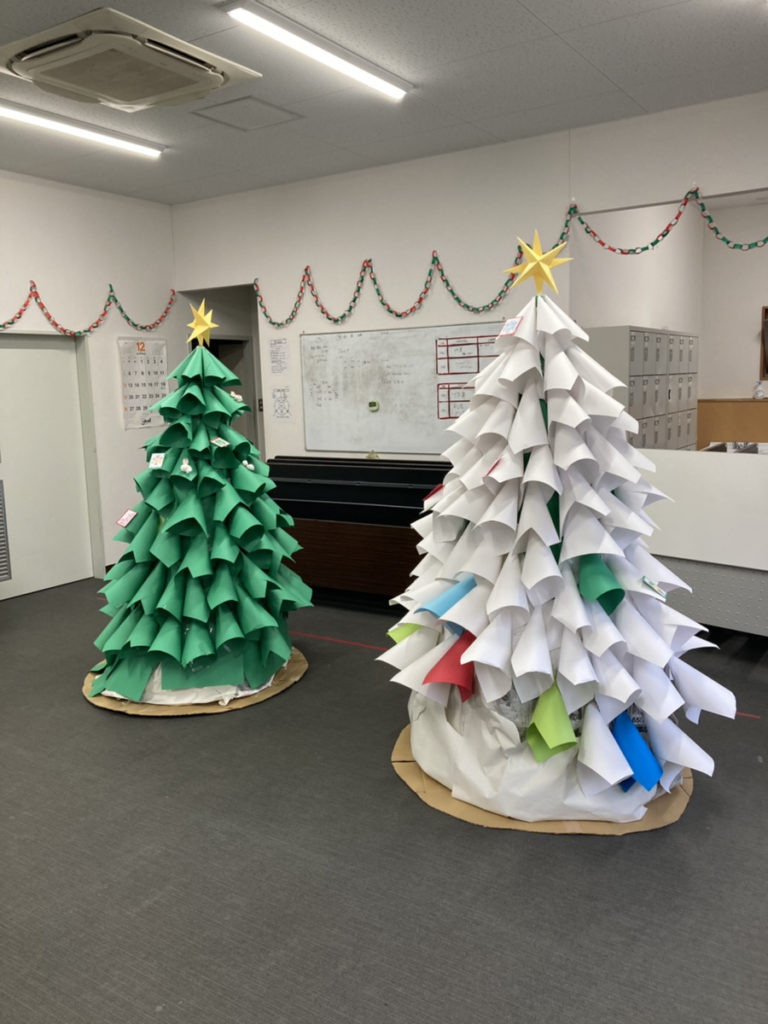 ↑クリスマス工作作ってね↑できたくんオフィシャルブログ「できたくんのできできできた」Powered by Ameba