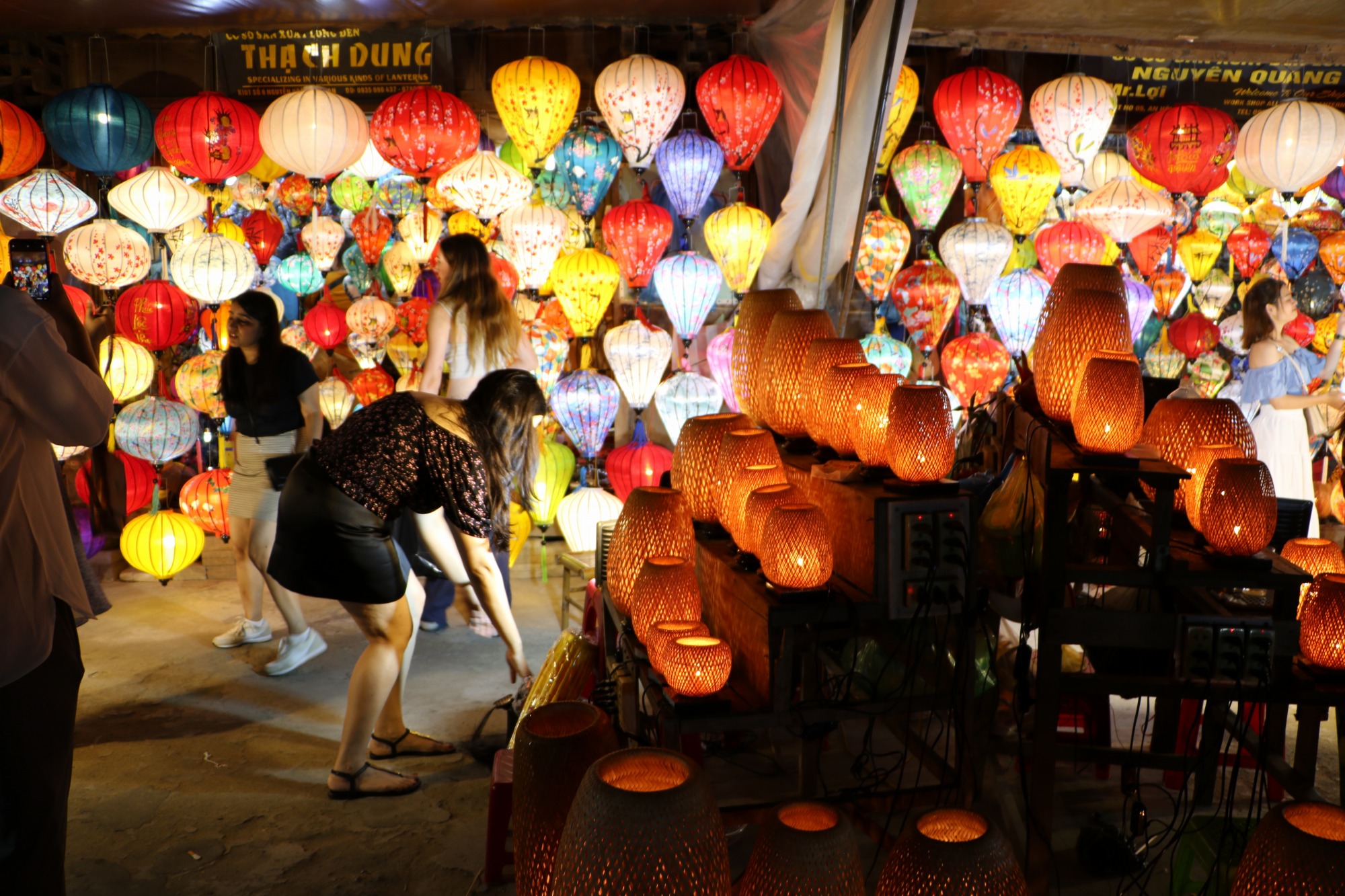 毎月旧暦14日の晩は「ランタン祭り」ベトナム最新情報ブログ 現地在住ライターによるベトナムの記事
