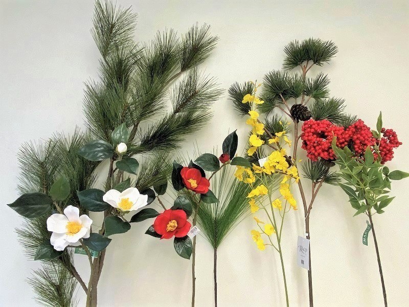 スタッフブログ » Blog Archive » 正月ディスプレイ