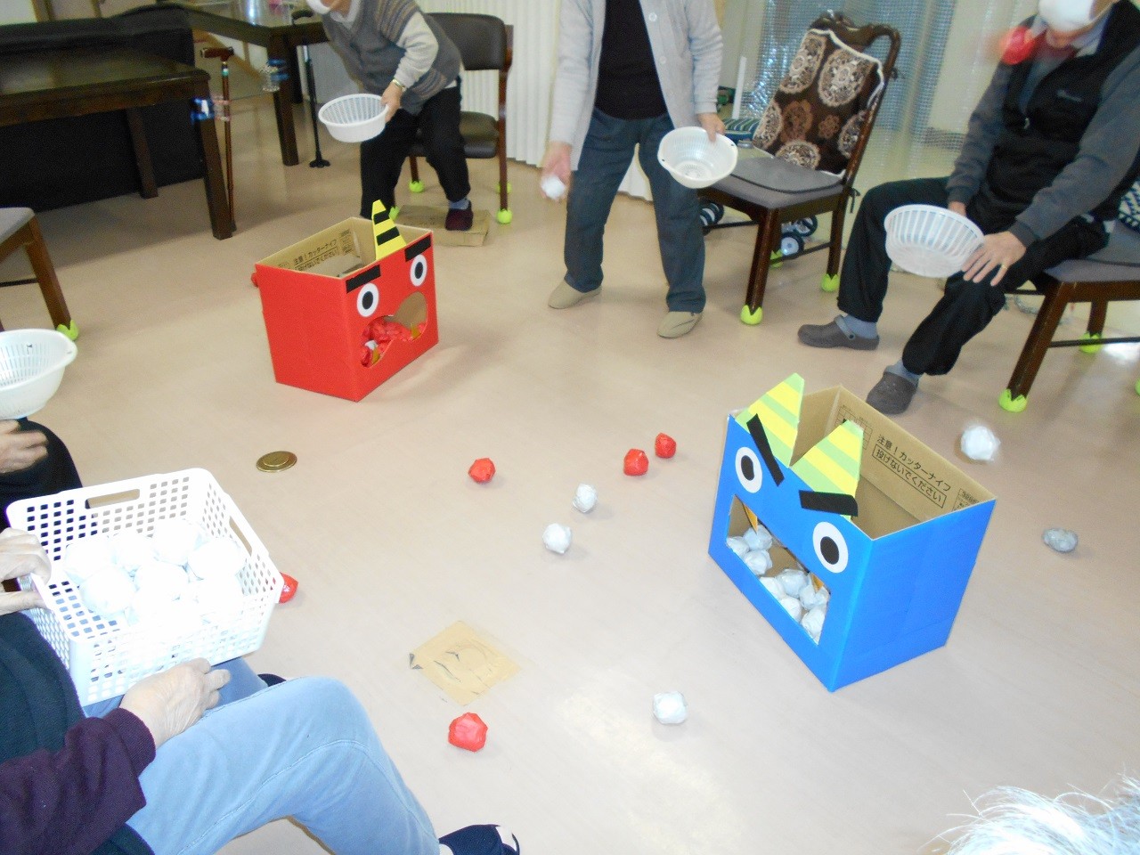 節分の豆まきを親子で楽しもう！ダンボール 工作で鬼退治あそび♪こそだてまっぷ