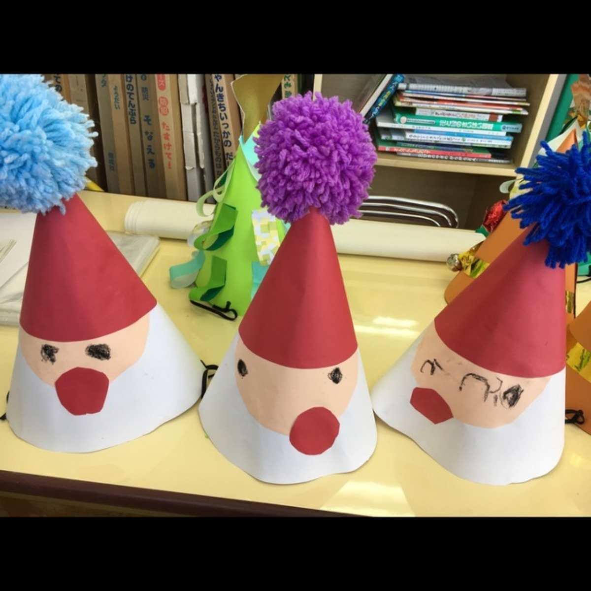 サンタ＆トナカイ パーティーハットの作り方 クリスマスパーティーの演出に