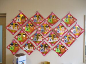 ひな祭り折り紙まとめ 子どもが作って楽しめるひな飾り・工程を画像で紹介保育士・幼稚園教諭のための情報メディア ほいくis ほいくいず