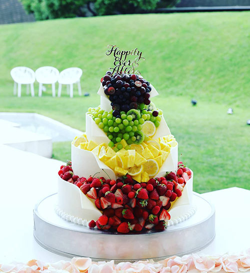 ウエディングケーキのおすすめデザインは？定番からオリジナルまで種類別に紹介