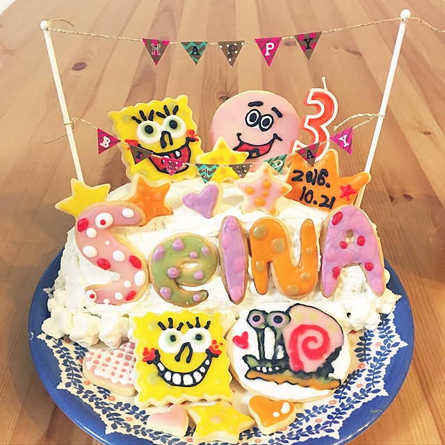 ダイソーで叶う！おしゃれで華やかな誕生日飾りおすすめ22選 バルーン・ろうそく・装飾- macaroni