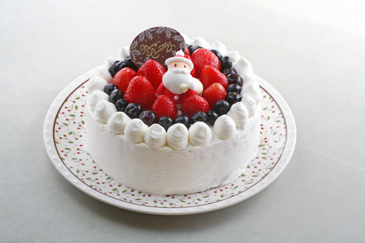生チョコ入り クリスマスドームケーキ