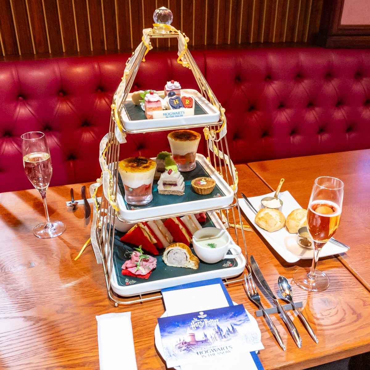ワーナー ブラザース スタジオツアー東京」特別企画「炎のゴブレット」三大魔法学校対抗試合＜トライウィザードトーナメント＞にインスパイアされた アフタヌーンティーなどのフードが登場THEME PARKCINEMA Life! シネマライフエンタメ情報