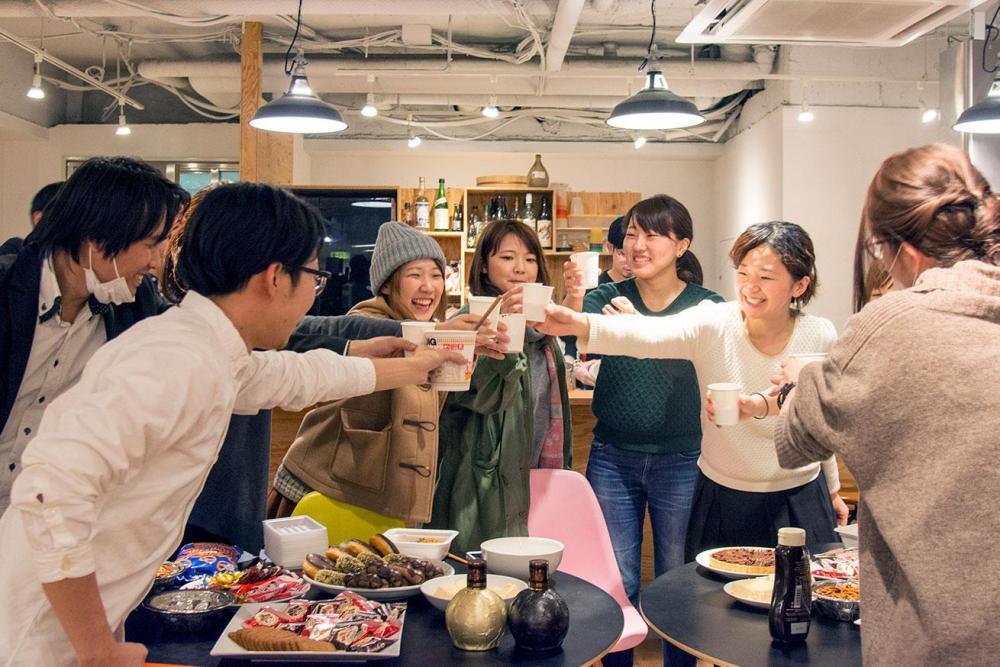 女子会”だからこそ盛り上がる！ 飲み会で使えるゲーム4選「マイナビウーマン」