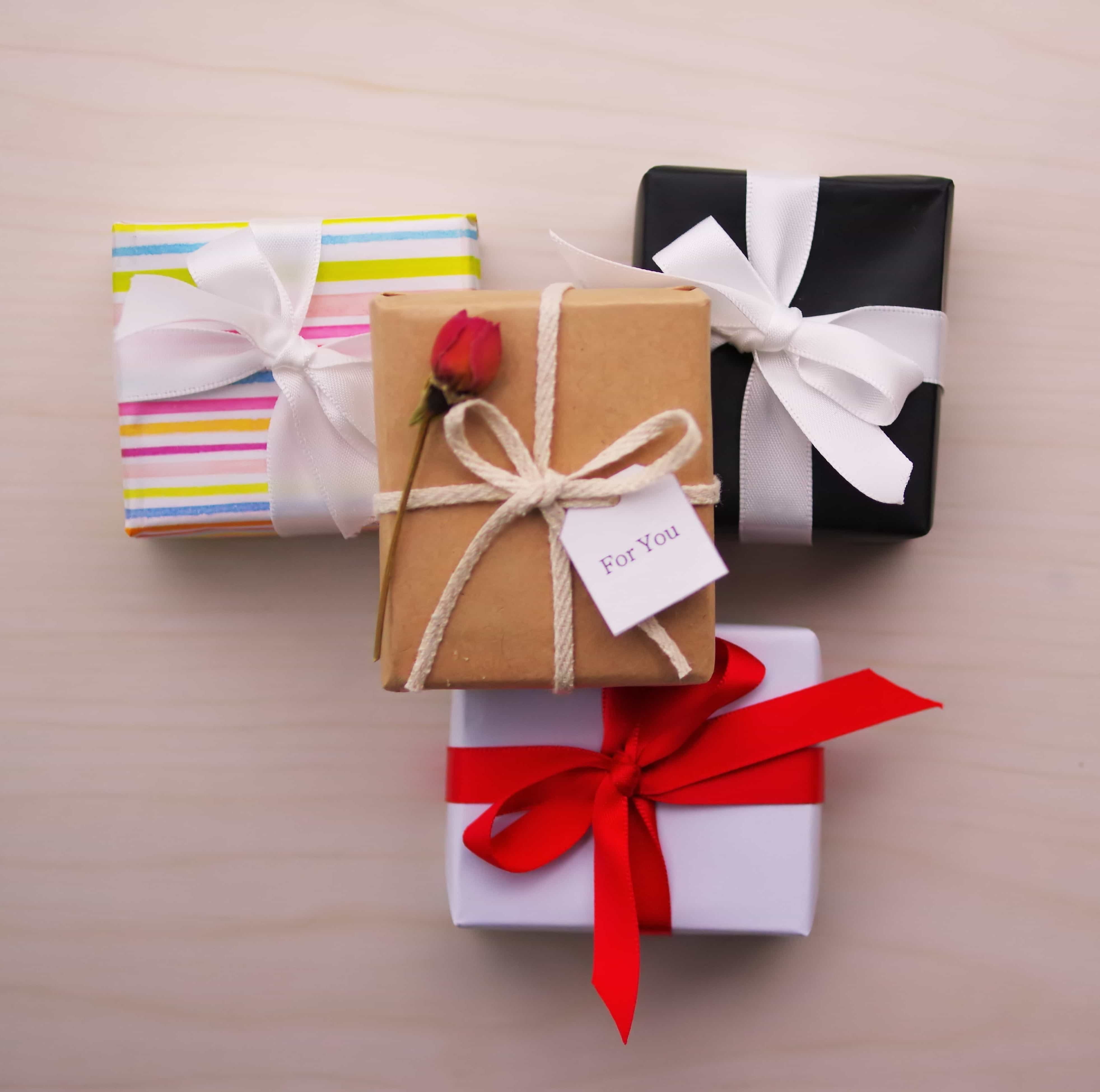 バレンタインギフトに！ 紙モノを再利用するサステナブルなラッピングアイデア5@Living アットリビング