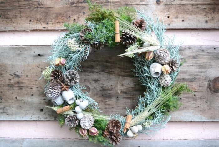 クリスマス 飾り クリスマスツリー クリスマスリース 60cm 玄関 外に飾れるリース 手作り オーナメント 松ぼっくり リボン 屋外ハンドメイドクリスマス飾りクリスマスリース松ぼっくり を使用