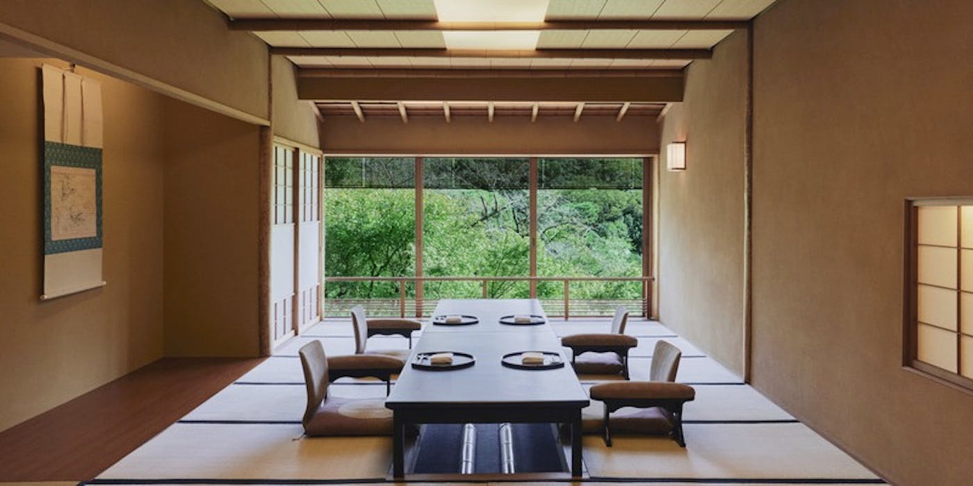 東京で日本庭園に望むご婚礼八芳園 料亭「壺中庵 - KOCHUAN」