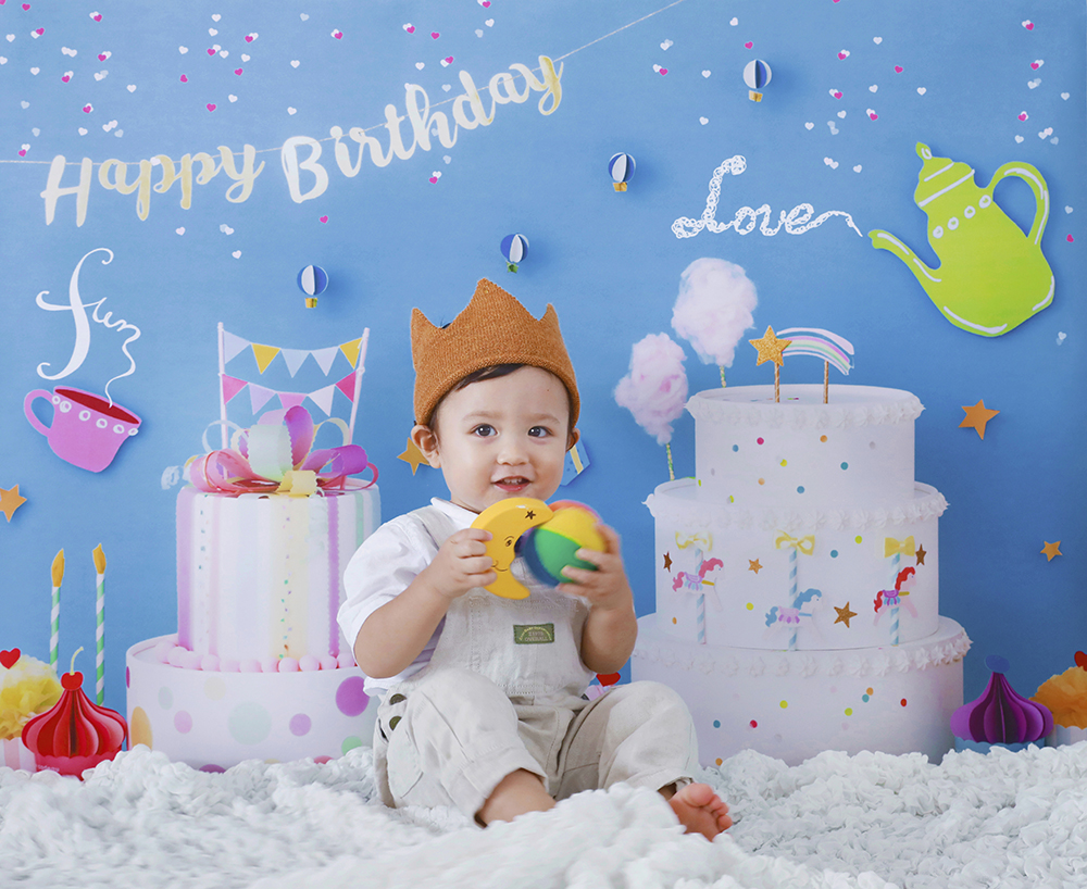 バースデー壁飾りpicomarco