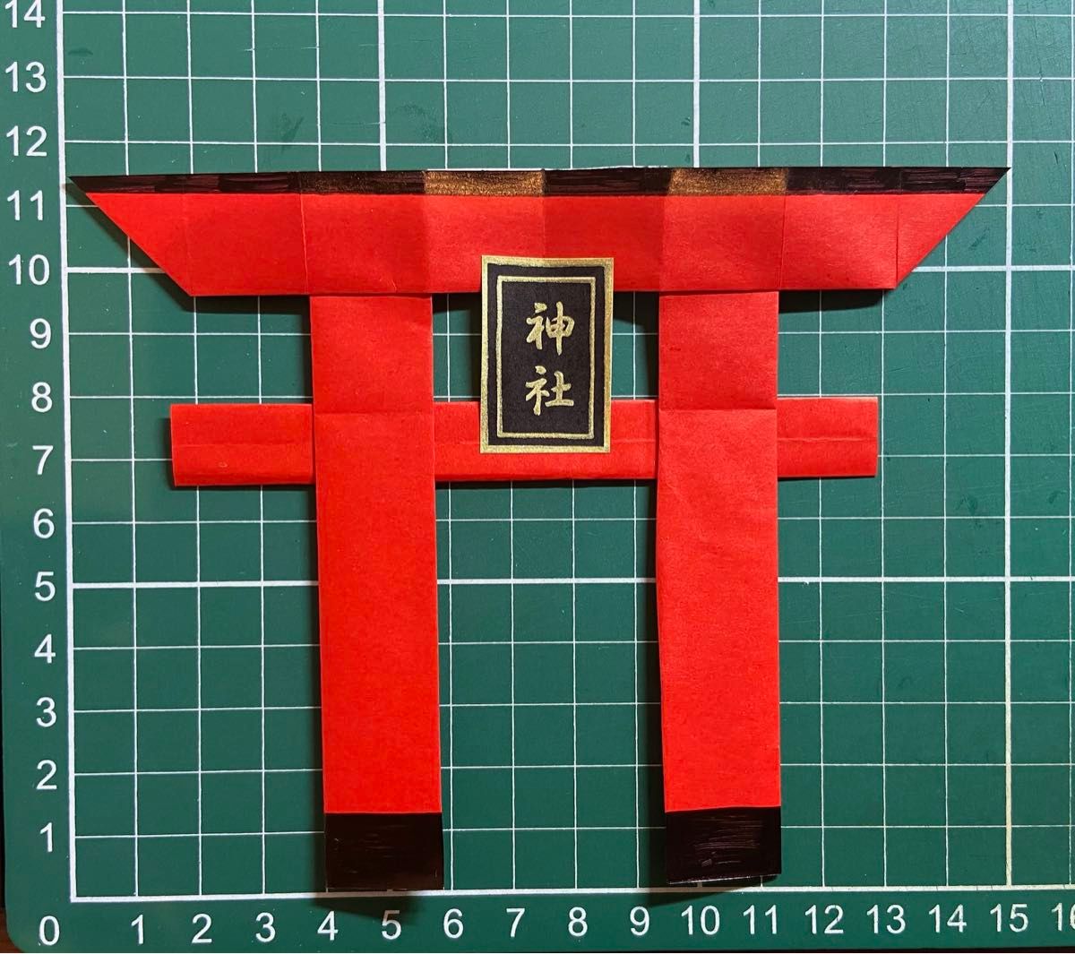 動画 クリスマスリースで飾り付け 折り紙で簡単にできる折り方、作り方♪保育士の転職・採用は 保育士バンク！