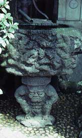 手水舎八方除 寒川神社