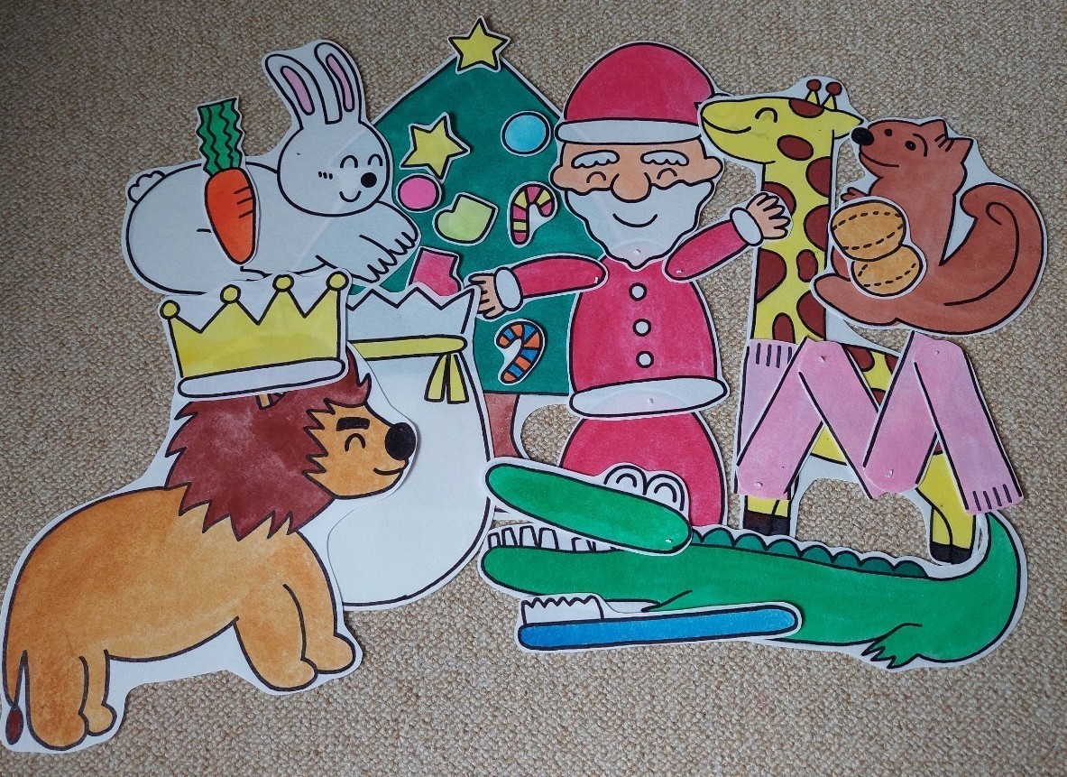 クリスマス会 お誕生日会出し物 パネルシアター 保育教材 スケッチブックシアター 誕生日会出し物に♡誰のケーキ？出し物♡マグネットシアター、パネルシアター♡保育 保育教材 おもちゃ・人形 すりーぷ保育教材SHOP 日祝休 通販 16307468Creema クリーマ