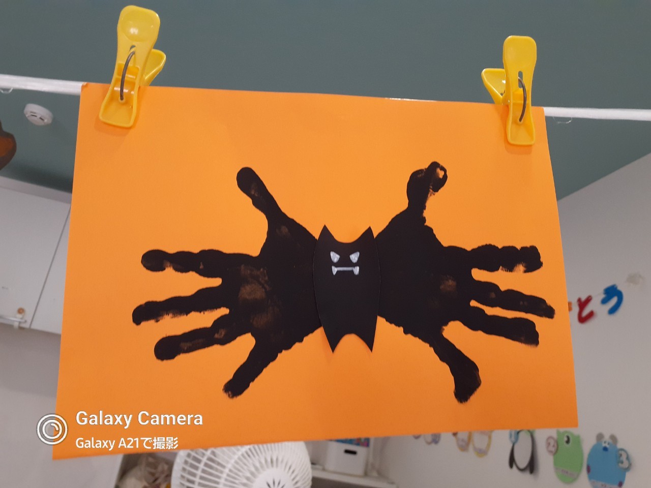 ハロウィン モノトーン 手形アートコウモリ 手型アート Halloween 雑貨・その他 PinktriangleAKM 通販2660810Creema クリーマ