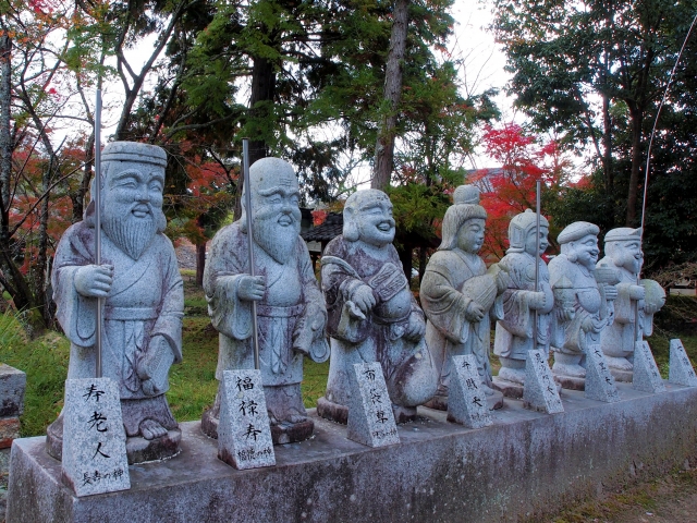 実は並び順が決まっている七福神の神々の写真素材106062553- PIXTA