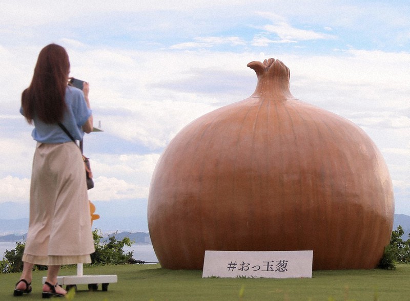 おっタマげ！淡路島 巨大オブジェ「おっ玉葱」☆ グランドメルキュール淡路島リゾート＆スパのブログ - 宿泊予約は＜じゃらんnet＞
