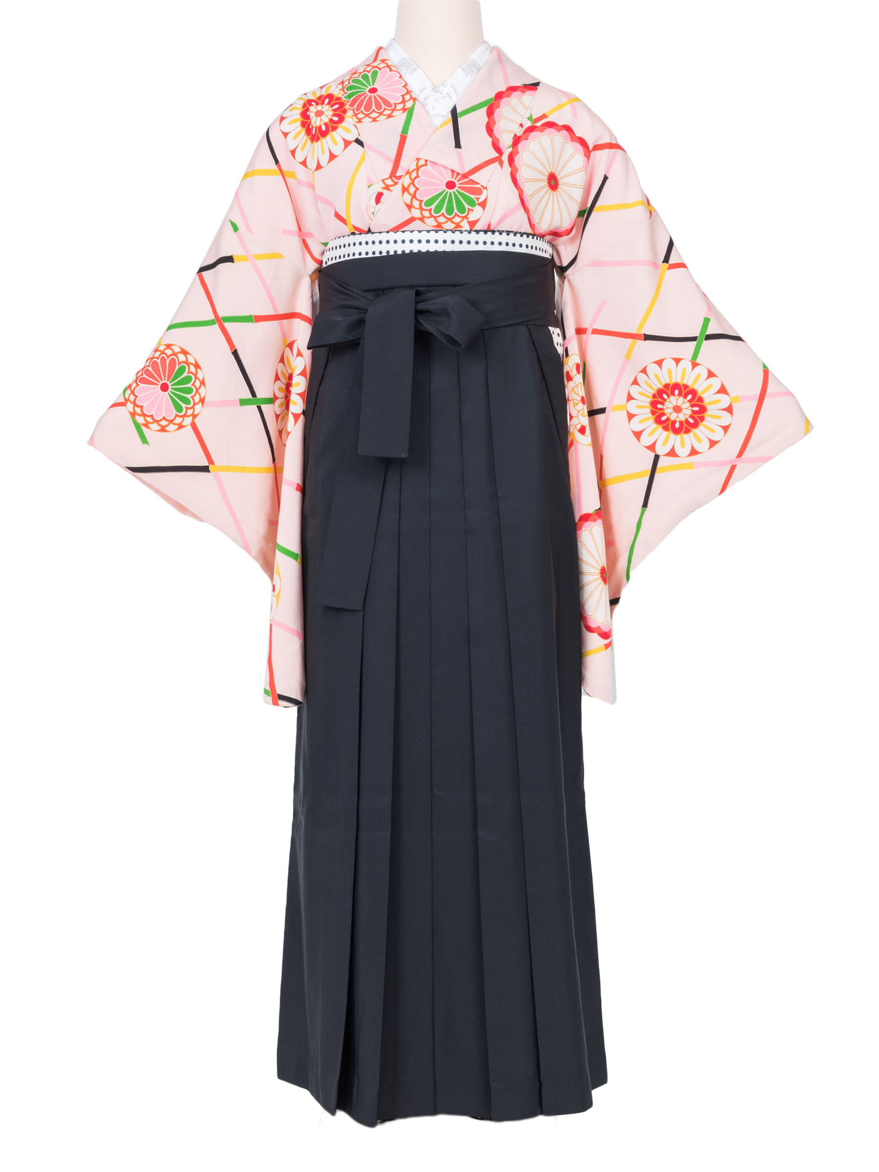 えっ、知ってた？成人男性の袴スタイルの歴史と意外な変遷三景スタジオ