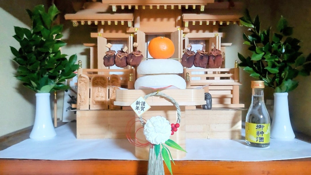 神棚の正月飾りはいつからいつまで飾る？しめ縄やお供えの飾り方も解説お仏壇のはせがわ 公式