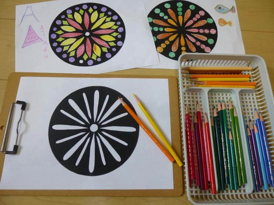 壁面制作は「花火」放課後等デイサービス CoCoRear多機能型事業所