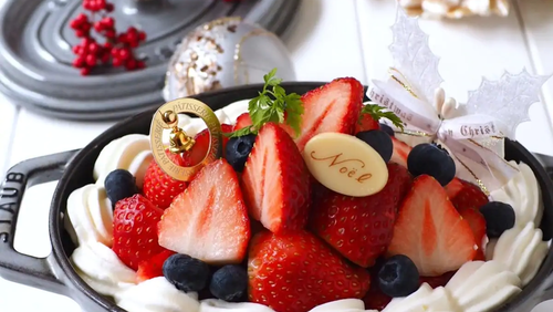 710 件の素敵な「クリスマス ケーキ」のアイデアを今すぐ保存クリスマスケーキ、ケーキ、クリスマス など