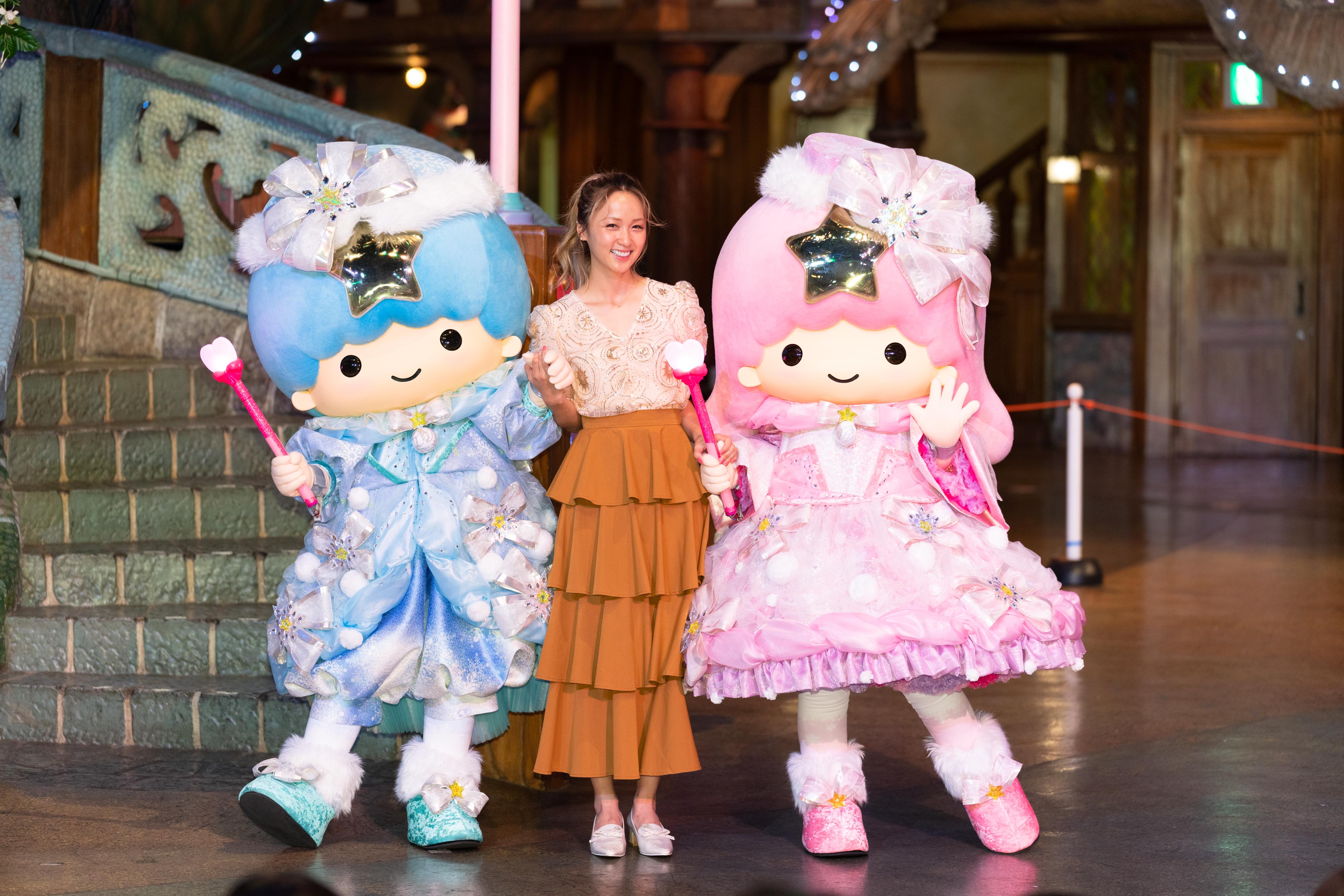 サンリオピューロランドで2019クリスマスイベントが開催中！ ホワイトクリスマスがテーマ。「PURO WHITE CHRISTMAS ピューロホワイト クリスマス 」 チケットはローソンチケットローチケ ローソンチケット