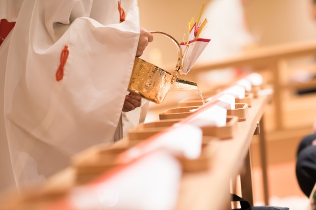 結婚式 男性ゲストの服装 着こなし＆マナー スーツは？ネクタイは？靴は？不安や疑問を完全解決！ゼクシィ