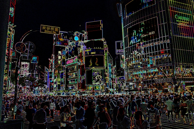 渋谷区長が「ハロウィーンに来ないで」――異例の要請ナゼ？ 空き缶放置、ゴミ散乱 “路上飲み”悪化の懸念雑踏事故の危険も 2023年9月12日掲載 日テレNEWS NNN