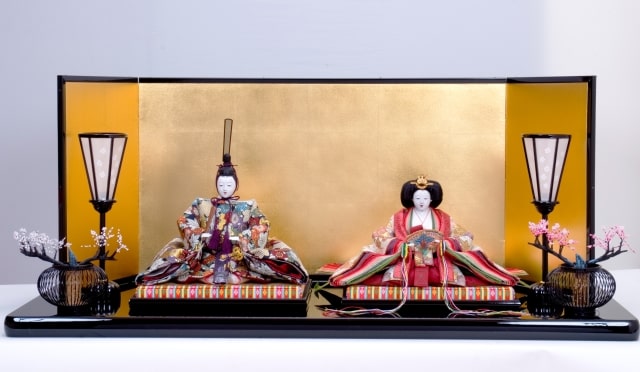 雛人形の飾る場所は？向き・方角・スペースの棚を利用 ひな祭りのお雛様 – 雛人形のひなせい