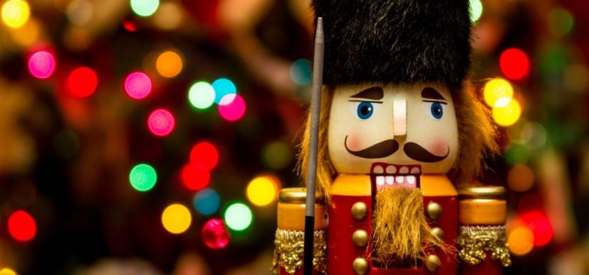 メリークリスマス」はフランス語で？クリスマスに関するフランス語 - Bibliette ビブリエット